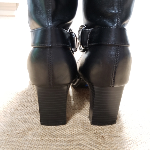 CLOUDWALKER Black Heeled Boots MOTO - Picture 6 of 8